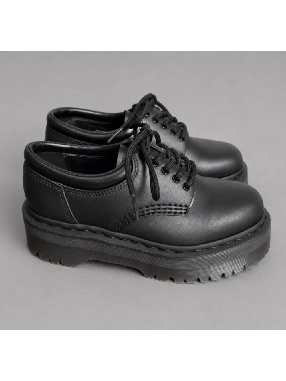 DR. Doc Martens Womens Size 5 Black Vegan Leather Quad Mono Platform Oxford Shoe